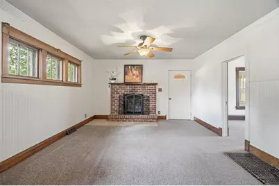 662 W Winneconne Avenue, Neenah, WI 54956 - Photo 21