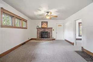 662 W Winneconne Ave, Neenah, WI 54956 - Photo 21