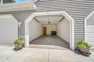 2510 Village Ln, Oshkosh, WI 54904 - Photo 23