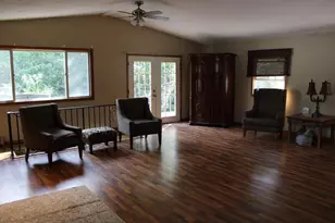 212 Highview Ave, Shawano, WI 54166 - Photo 9