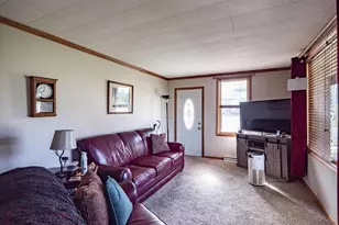103 N Warrington Ave, Cecil, WI 54111 - Photo 7