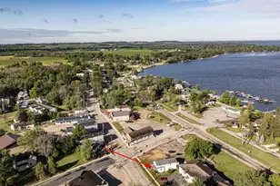 103 N Warrington Ave, Cecil, WI 54111 - Photo 13