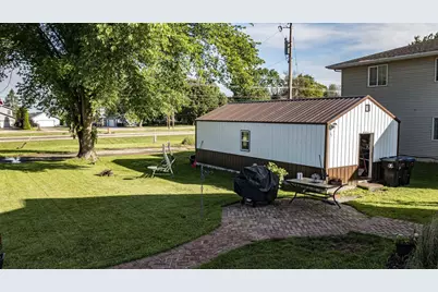 103 N Warrington Avenue, Cecil, WI 54111 - Photo 17