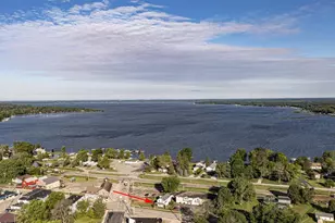 103 N Warrington Ave, Cecil, WI 54111 - Photo 11