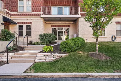 118 S Washington Street #114B, Green Bay, WI 54301 - Photo 1