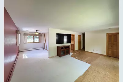 534 Demarest Street, Waupaca, WI 54981 - Photo 5