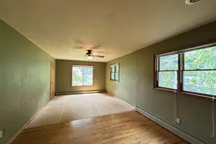 534 Demarest St, Waupaca, WI 54981 - Photo 9