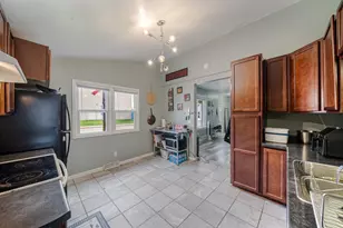 524 3rd St, Menasha, WI 54952 - Photo 27