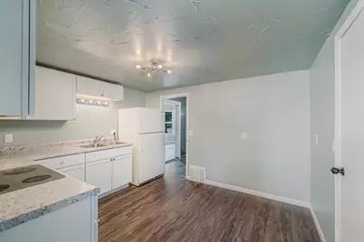 524 3rd Street, Menasha, WI 54952 - Photo 5