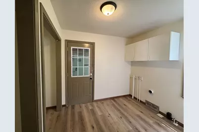 720 E Fulton Street, Waupaca, WI 54981 - Photo 11