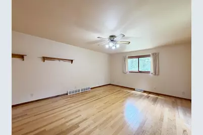N8183 Lakeshore Drive, Fond du Lac, WI 54937 - Photo 31