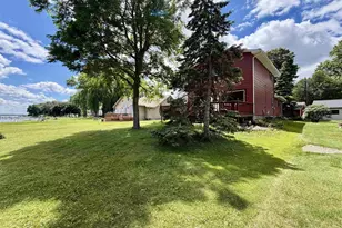 N8183 Lakeshore Dr, Fond du Lac, WI 54937 - Photo 15