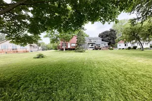 N8183 Lakeshore Dr, Fond du Lac, WI 54937 - Photo 7