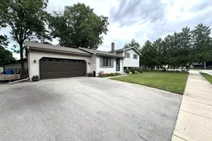 701 Woodland Dr, Kaukauna, WI 54130 - Photo 41