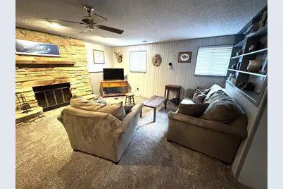 701 Woodland Drive, Kaukauna, WI 54130 - Photo 15
