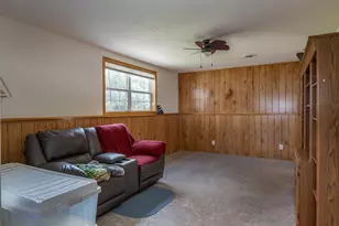 705 Riverview Dr, Fremont, WI 54940 - Photo 19