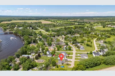 705 Riverview Drive, Fremont, WI 54940 - Photo 41