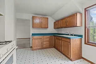 28 E 11th St, Fond du Lac, WI 54935 - Photo 15