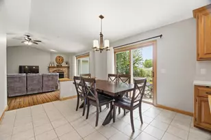 127 W Barefoot Ct, Appleton, WI 54913 - Photo 13
