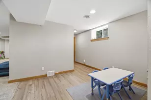 127 W Barefoot Ct, Appleton, WI 54913 - Photo 35