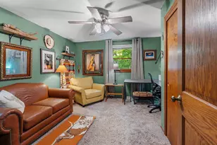 2565 Hazelwood Ln, Green Bay, WI 54304 - Photo 25