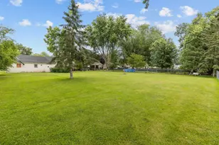 1151 Elmore St, Green Bay, WI 54303 - Photo 39