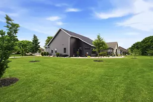 901 Clover Ct, Menasha, WI 54952 - Photo 37