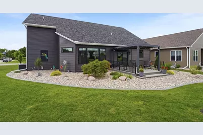 901 Clover Court, Menasha, WI 54952 - Photo 31