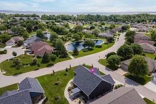 901 Clover Ct, Menasha, WI 54952 - Photo 37