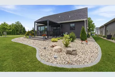 901 Clover Court, Menasha, WI 54952 - Photo 35