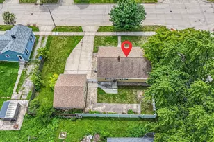 690 W 5th Ave, Oshkosh, WI 54902 - Photo 25