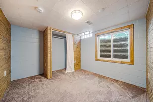 690 W 5th Ave, Oshkosh, WI 54902 - Photo 19