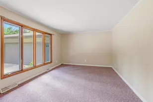 W6878 Riverbend Rd, Fond du Lac, WI 54937 - Photo 5