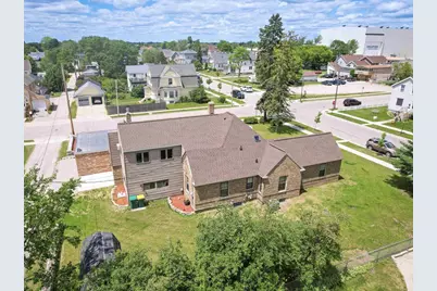 1239 Merryman Street, Marinette, WI 54143 - Photo 31