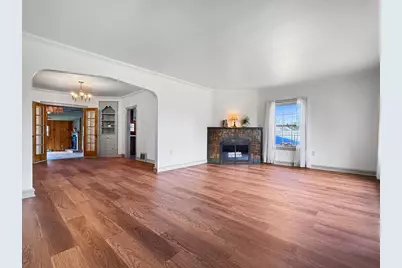 1239 Merryman Street, Marinette, WI 54143 - Photo 7