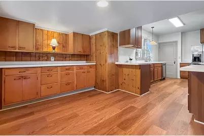 1239 Merryman Street, Marinette, WI 54143 - Photo 13