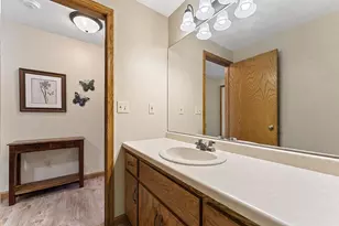 2364 Cedar Ridge Ct, Green Bay, WI 54313 - Photo 15