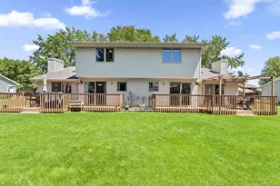 2364 Cedar Ridge Ct, Green Bay, WI 54313 - Photo 9