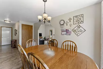 2364 Cedar Ridge Court, Green Bay, WI 54313 - Photo 19