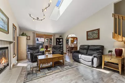 2364 Cedar Ridge Court, Green Bay, WI 54313 - Photo 7