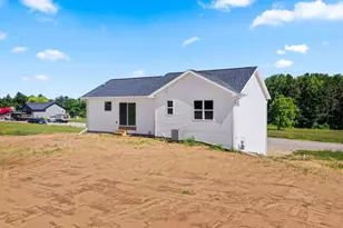 1824 Southland Ln, New London, WI 54961 - Photo 31