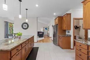 2224 Kaylee Cir, Green Bay, WI 54311 - Photo 15