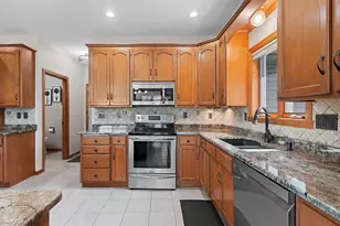 2224 Kaylee Cir, Green Bay, WI 54311 - Photo 19