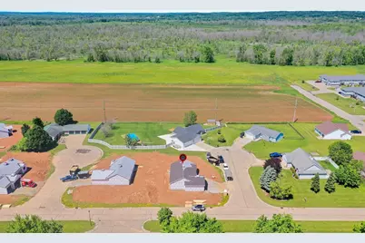 530 Cattail Court, New London, WI 54961 - Photo 9