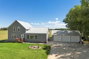 22319 Boxwood Rd, Brillion, WI 54110 - Photo 3
