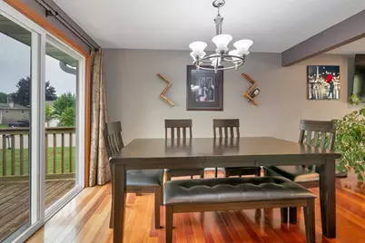 1593 Lindale Lane, Green Bay, WI 54313 - Photo 9