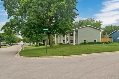 1593 Lindale Lane, Green Bay, WI 54313 - Photo 49