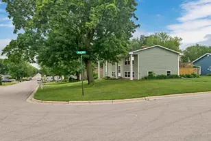1593 Lindale Ln, Green Bay, WI 54313 - Photo 49