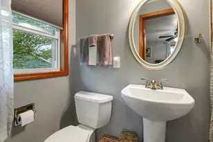 1593 Lindale Ln, Green Bay, WI 54313 - Photo 37