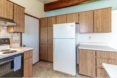 E8488 Stage Road, New London, WI 54961 - Photo 11